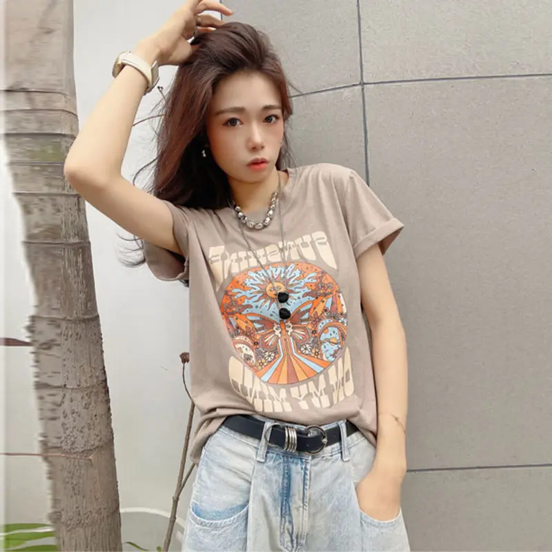2022 Summer New Fashion Temperament Commuter All-match Loose and Thin Retro Printing Round Neck T-shirt Women
2022 Summer New Fashion Temperament Commuter All-match Loose and Thin Retro Printing Round Neck T-shirt Women