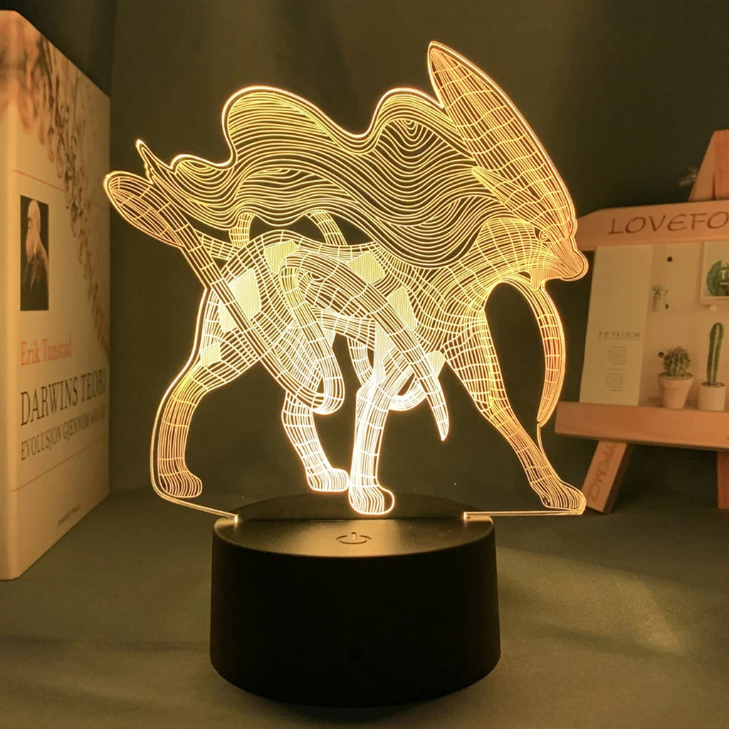 Фигурки Suicune из аниме «Покемон», 3D Светодиодная подсветка, модели игрушек для детской кровати, декор для комнаты, подарок на день рождения, рождественский подарок для ребенка
Фигурки Suicune из аниме «Покемон», 3D Светодиодная подсветка, модели игрушек для детской кровати, декор для комнаты, подарок на день рождения, рождественский подарок для ребенка