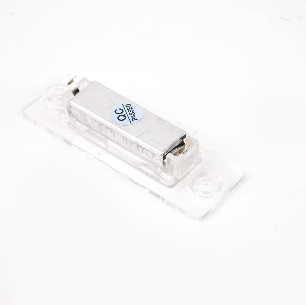 2pcs 18SMD LED License Plate Light 6000K White For Touran For Passat T5 For Skoda For Superb MK1 3U B5 2002-2008 For Transporter
2pcs 18SMD LED License Plate Light 6000K White For Touran For Passat T5 For Skoda For Superb MK1 3U B5 2002-2008 For Transporter