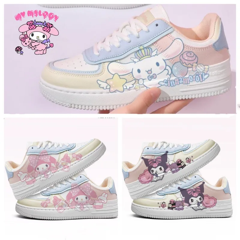 Кавайная спортивная обувь My Melody Kuromi Cinnamoroll аниме мультфильм универсальные повседневные кроссовки японская белая обувь детский подарок
Кавайная спортивная обувь My Melody Kuromi Cinnamoroll аниме мультфильм универсальные повседневные кроссовки японская белая обувь детский подарок