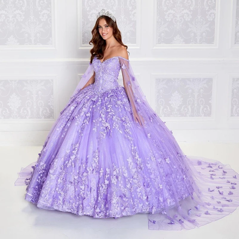 

Lilac lavender Butterfly Quinceanera Dresses With Cape Lace Applique Sweet 16 Dress Mexican Prom Gowns 2023 Vestidos De XV Anos