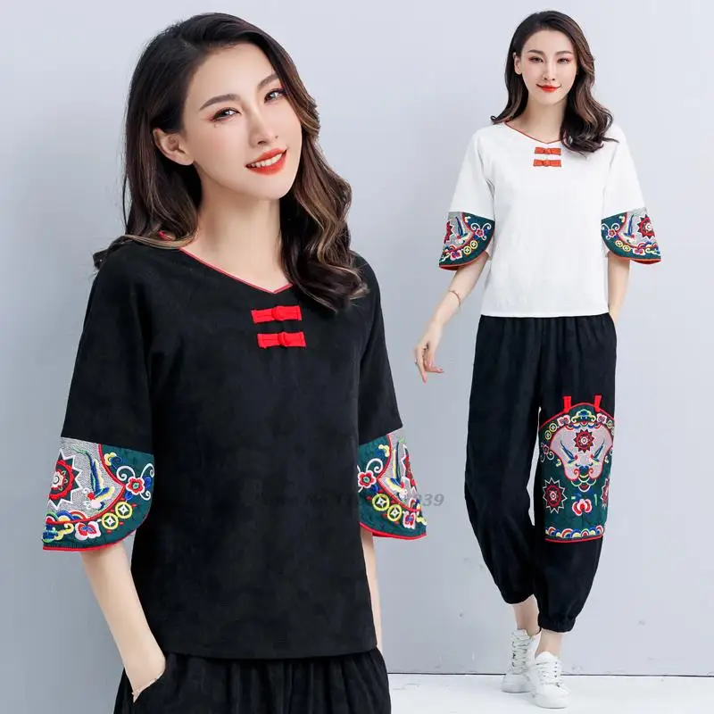 2023 chinese traditional cotton linen hanfu shirts women vintage blouse flower embroidery oriental tang suit chinese blouse
2023 chinese traditional cotton linen hanfu shirts women vintage blouse flower embroidery oriental tang suit chinese blouse