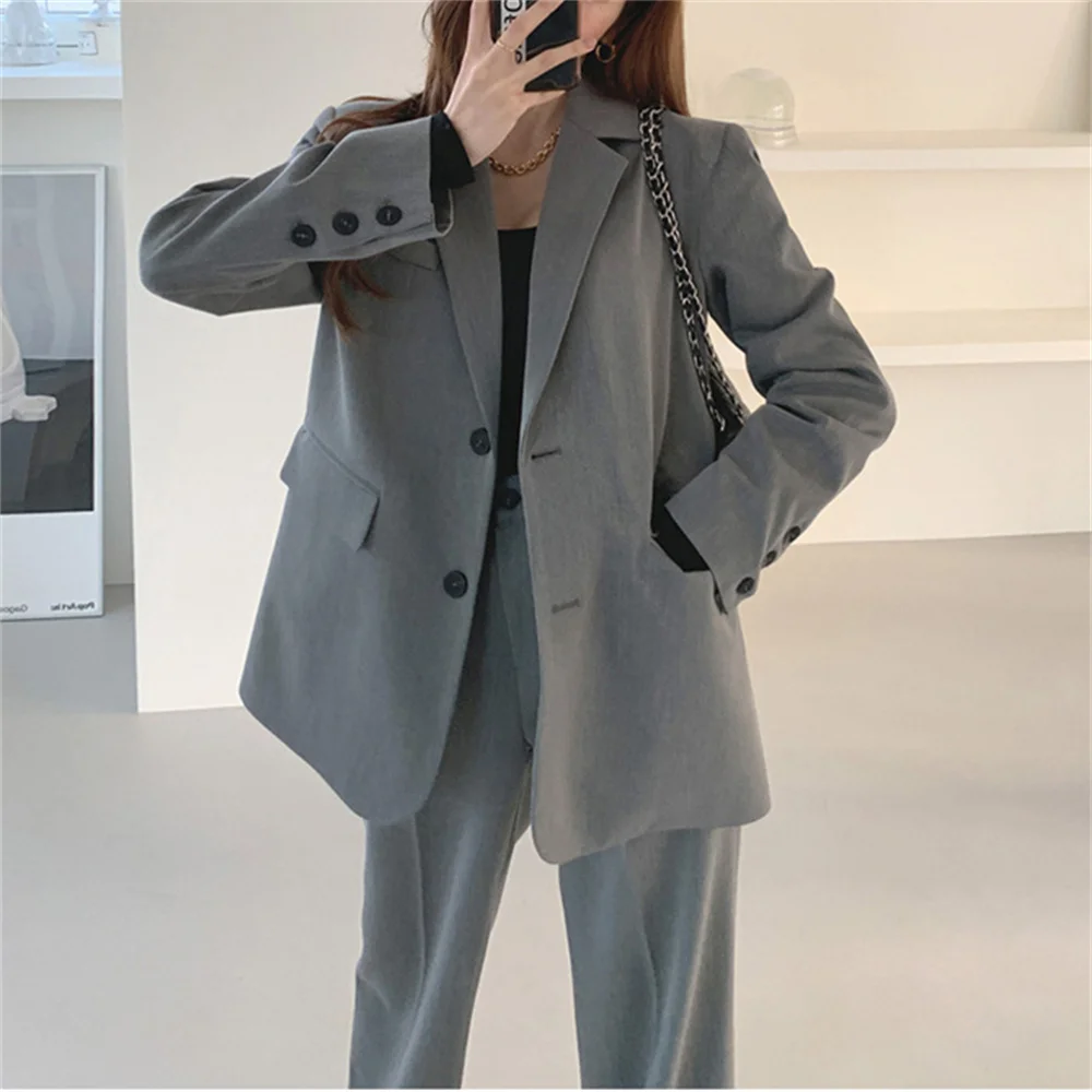 2022 Grey 2 Piece Sets Straight Loose Pants Office Uniform Chic Autumn Business Suits Femme Elegant Formal Hot OL Slim Blazers
2022 Grey 2 Piece Sets Straight Loose Pants Office Uniform Chic Autumn Business Suits Femme Elegant Formal Hot OL Slim Blazers