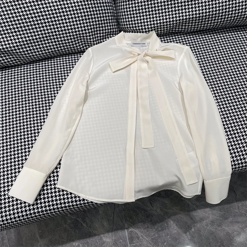 22 New White Long Sleeved Button Up Silk Shirt Women Stand Collar Ribbon Tie Loose Single Breasted Blouse Simple Elegant Tops
22 New White Long Sleeved Button Up Silk Shirt Women Stand Collar Ribbon Tie Loose Single Breasted Blouse Simple Elegant Tops