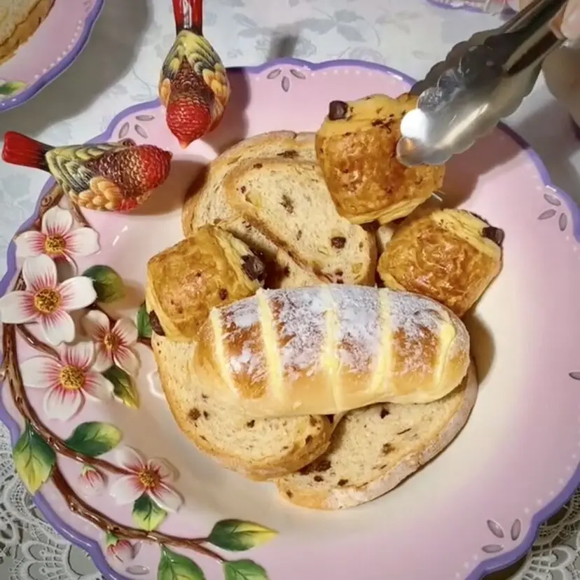 Ceramic Bread Dried Fruit Plate Candy Storage Tray Home Decor Wedding Decoration Living Room Key Fruit Tray Salad Plate Bowl
Ceramic Bread Dried Fruit Plate Candy Storage Tray Home Decor Wedding Decoration Living Room Key Fruit Tray Salad Plate Bowl