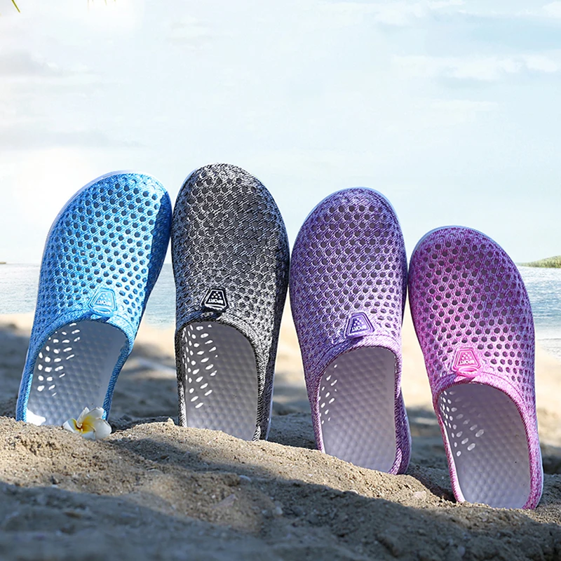 2022 Womens Casual Clogs Breathable Beach Sandals Valentine Slippers Summer Slip On Women Flip Flops Shoes Home Shoes For Women
2022 Womens Casual Clogs Breathable Beach Sandals Valentine Slippers Summer Slip On Women Flip Flops Shoes Home Shoes For Women