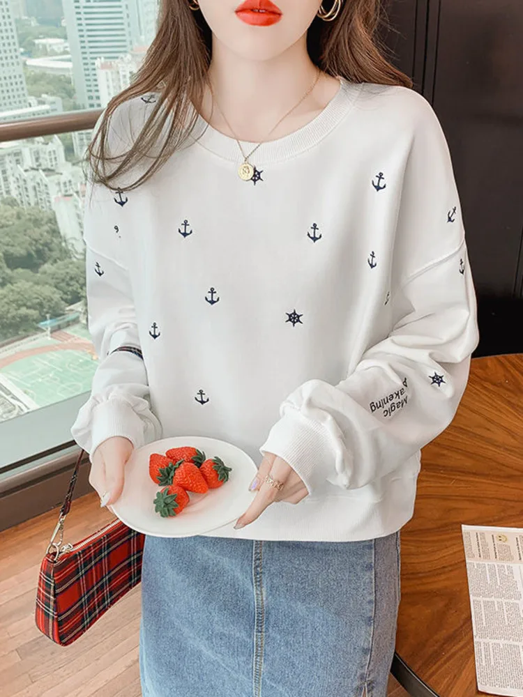 Round Neck Embroidery Fashion Sweatshirts Women Autumn 2022 Fashion Ins Hoodless Tops Casual Loose Street Pullovers Sweatshirts
Round Neck Embroidery Fashion Sweatshirts Women Autumn 2022 Fashion Ins Hoodless Tops Casual Loose Street Pullovers Sweatshirts