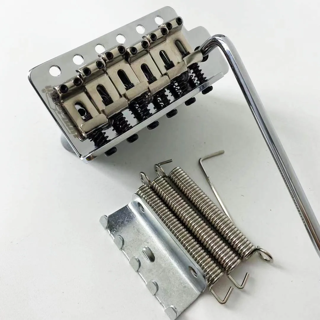 Wilkinson Tremolo Bridge Chrome System For ST Electric Guitar Spacings 10.5mm
Wilkinson Tremolo Bridge Chrome System For ST Electric Guitar Spacings 10.5mm