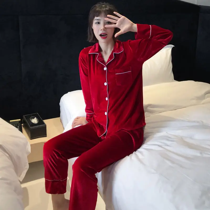 Pajama Set For Women Couple Sleepwear Sexy Nightwear 200kg Plus Size Kawaii Pleuche Luxury Comfortable Premium Household Clothes
Pajama Set For Women Couple Sleepwear Sexy Nightwear 200kg Plus Size Kawaii Pleuche Luxury Comfortable Premium Household Clothes