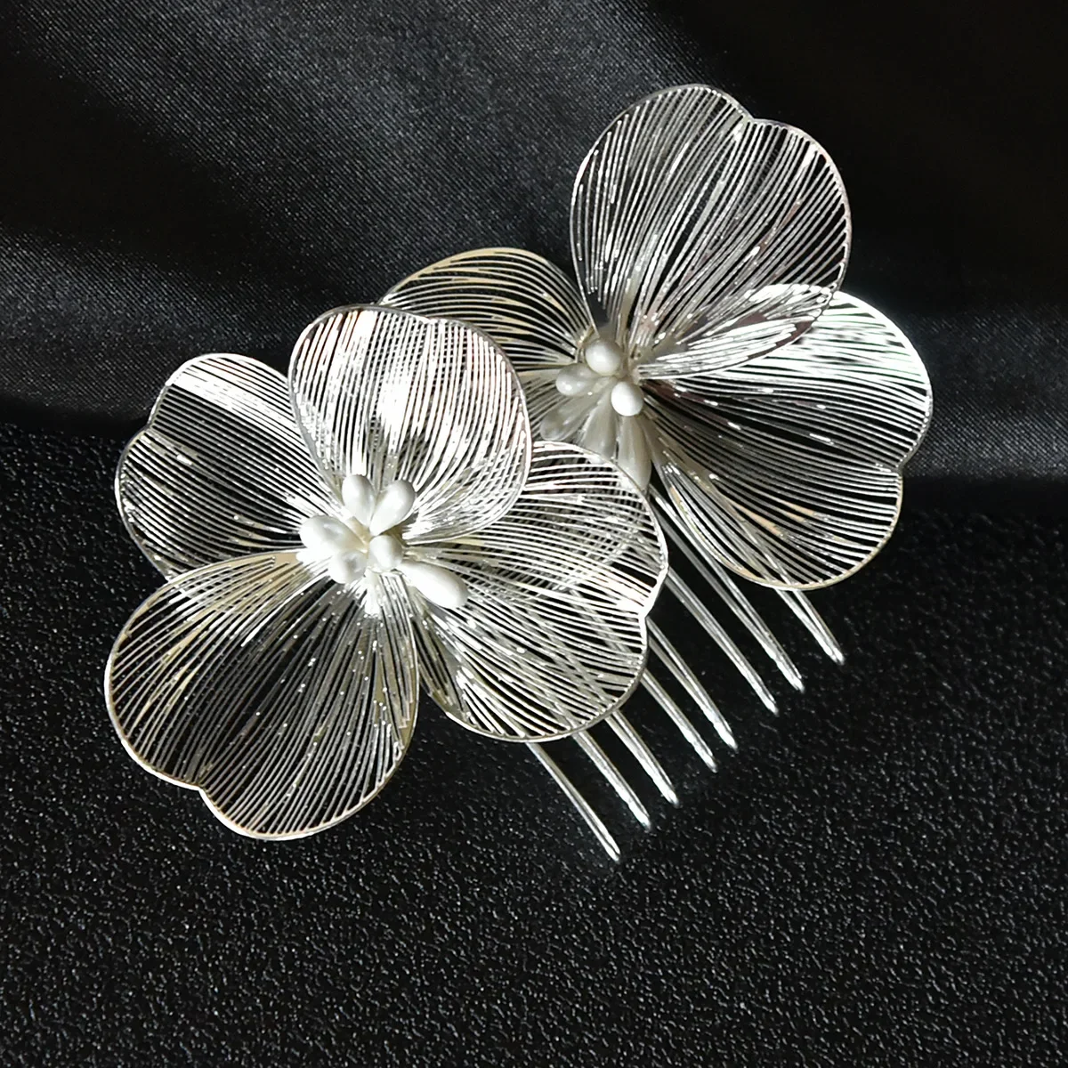 

Bride Wedding Hair Combs Gold/Silver Color Alloy Flower Hairpin Clips for Women Birthday Party Headpiece Bridesmaid Hair Jewelry