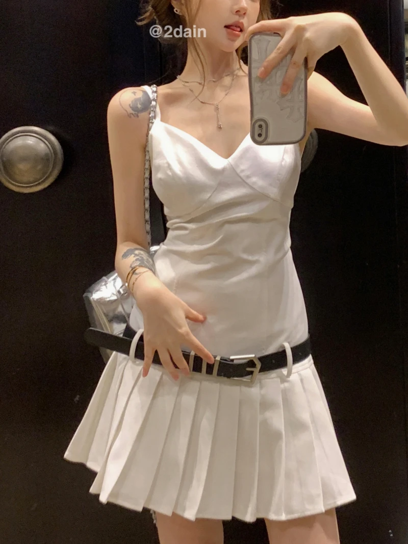 Summer Dress Women Slim Waist Sleeveless V-neck Sexy Robe Femme Fashion Temperament Pleated Mini Dresses White Vestidos De Mujer
Summer Dress Women Slim Waist Sleeveless V-neck Sexy Robe Femme Fashion Temperament Pleated Mini Dresses White Vestidos De Mujer