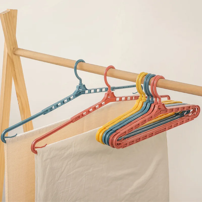 Retractable shrinkable plastic hanger drying quilt rack towel rack rag rack length adjustment with windproof clip trousers
Retractable shrinkable plastic hanger drying quilt rack towel rack rag rack length adjustment with windproof clip trousers