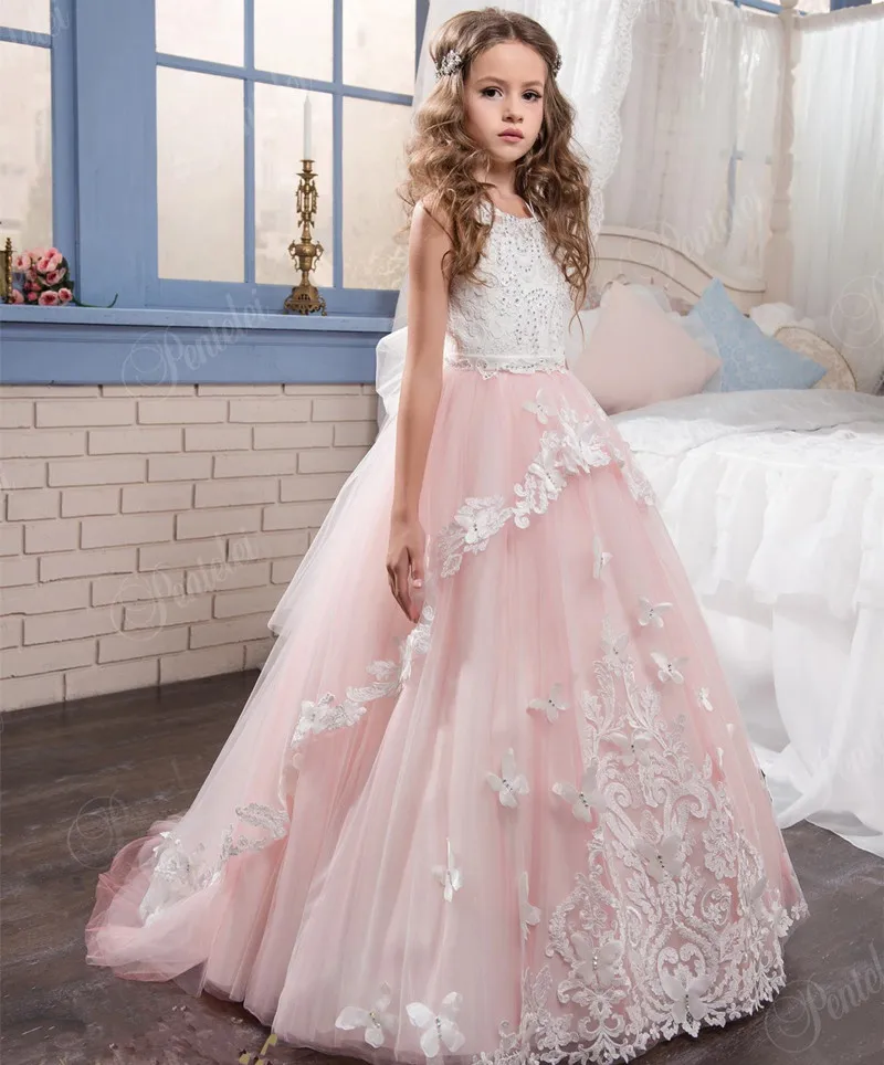 2022 Flower Girl Dresses for Wedding Butterfly Princess Tutu Lace Appliqued Lace Up Vintage Girl First Communion Dress
2022 Flower Girl Dresses for Wedding Butterfly Princess Tutu Lace Appliqued Lace Up Vintage Girl First Communion Dress