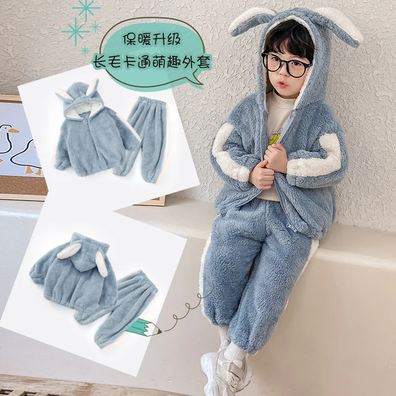 Middle And Small Children Boys And Girls Padded Winter Baby Outerwear New Cashmere Padded Warm Home Suit
Middle And Small Children Boys And Girls Padded Winter Baby Outerwear New Cashmere Padded Warm Home Suit