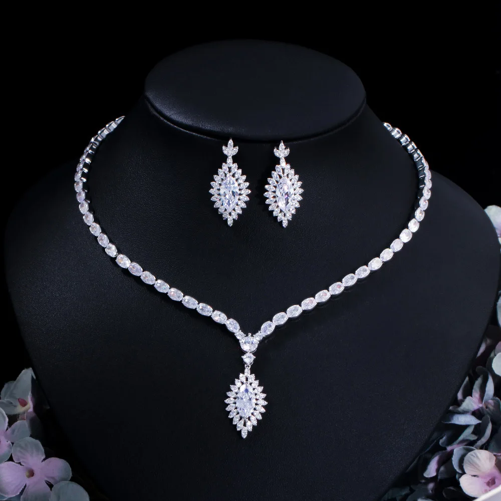 Shiny African Dubai Cubic Zirconia Bridal Wedding Necklace Luxury Jewelry Sets for Brides Dress Accessories
Shiny African Dubai Cubic Zirconia Bridal Wedding Necklace Luxury Jewelry Sets for Brides Dress Accessories