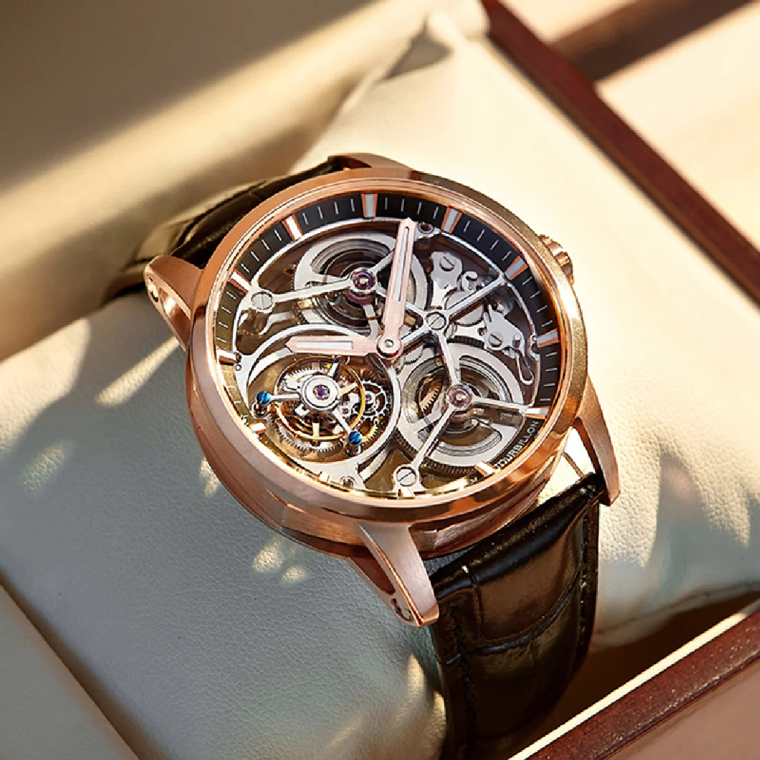 JINLERY Tourbillon Mechanical Watch Hand Wind Watch for Men Hollow Luxury Wristwatch Sapphire Glass Men Watch Relogio Masculino
JINLERY Tourbillon Mechanical Watch Hand Wind Watch for Men Hollow Luxury Wristwatch Sapphire Glass Men Watch Relogio Masculino