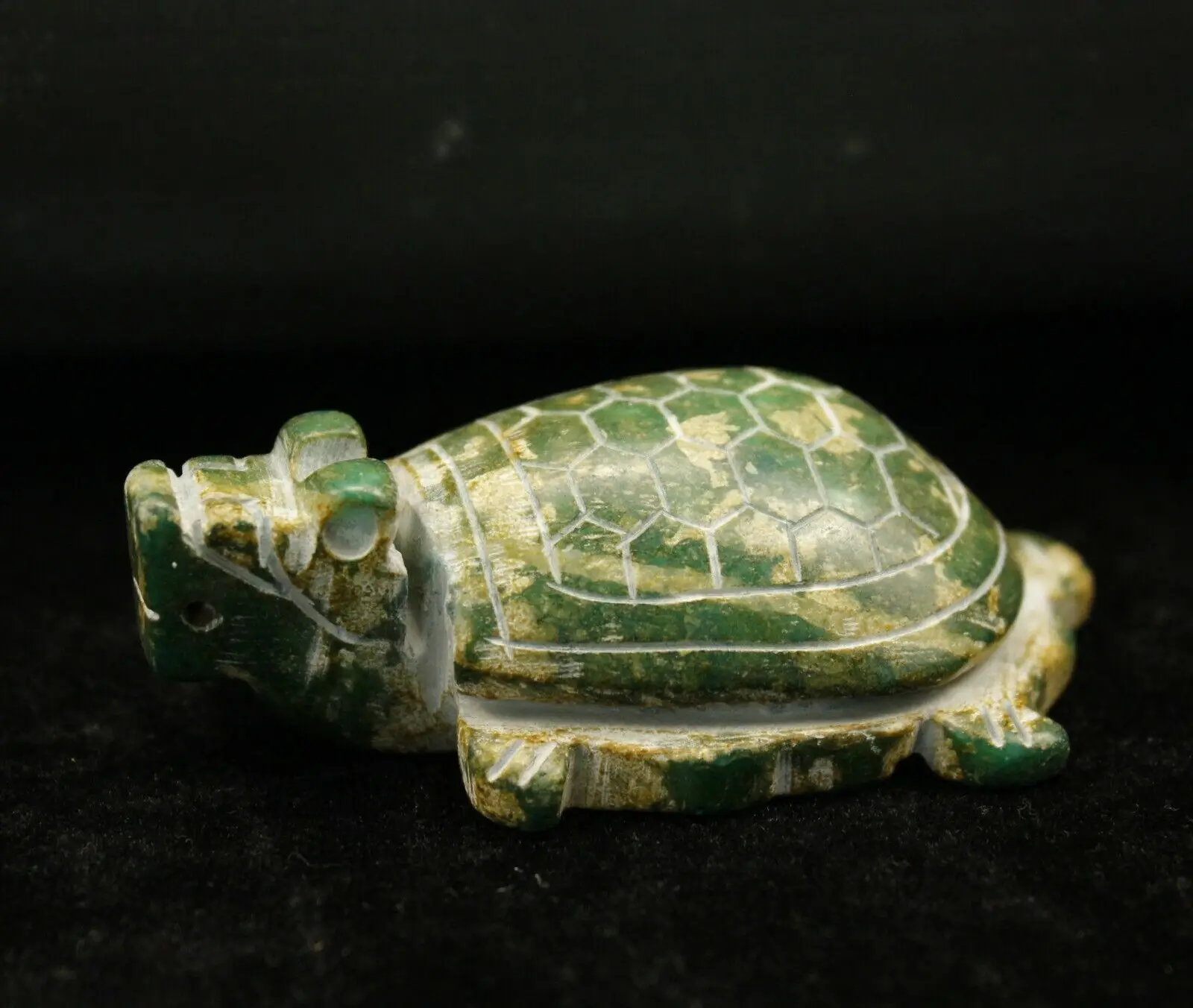 8 см китайский нефритовый кулон, натуральный старый зеленый нефритовый кулон, амулет в виде черепахи 
8 см китайский нефритовый кулон, натуральный старый зеленый нефритовый кулон, амулет в виде черепахи