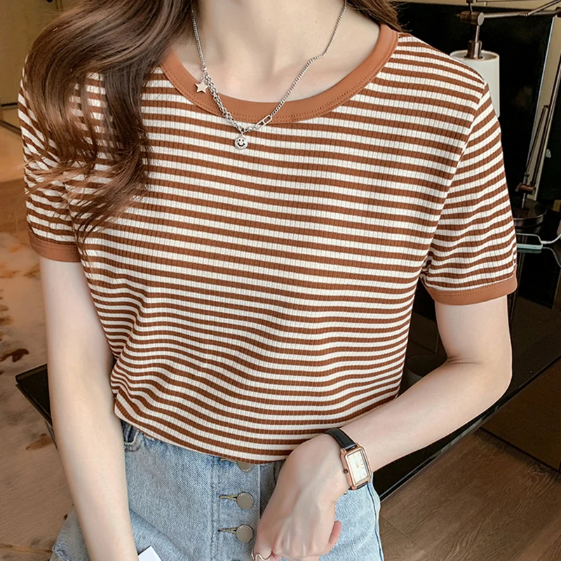 Blusas Mujer De Moda 2022 Stripe T Shirt Women Cotton Summer Ladies Tops Korean Style Short Sleeve Woman Clothes Tee Shirt Femme
Blusas Mujer De Moda 2022 Stripe T Shirt Women Cotton Summer Ladies Tops Korean Style Short Sleeve Woman Clothes Tee Shirt Femme