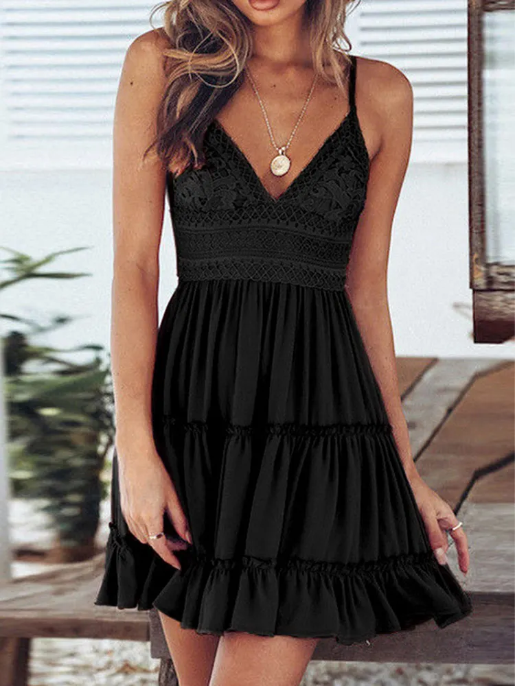 Summer Women Floral Lace Splicing Ruffled Open Back Mini Dress V-Neck Sexy Slim Sleeveless Club Evening Party Black Short Dress
Summer Women Floral Lace Splicing Ruffled Open Back Mini Dress V-Neck Sexy Slim Sleeveless Club Evening Party Black Short Dress