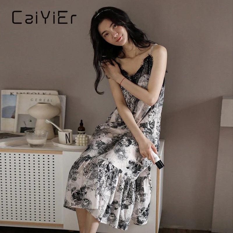 CAIYIER Summer Floral Lace Nightdress Women Sexy Lingerie Dress V-Neck Embroidery Sling Sleepdress Solid Soft Sleeping Dress
CAIYIER Summer Floral Lace Nightdress Women Sexy Lingerie Dress V-Neck Embroidery Sling Sleepdress Solid Soft Sleeping Dress