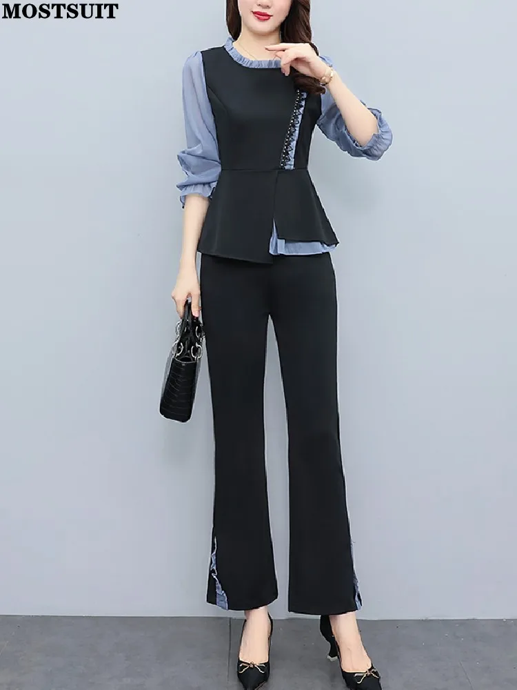 Workwear Two Piece Pant Set Women Long Sleeve Tops & Flare Pants Outfits Matching Set Office Ladies Fashion Slim Elegant Suits
Workwear Two Piece Pant Set Women Long Sleeve Tops & Flare Pants Outfits Matching Set Office Ladies Fashion Slim Elegant Suits