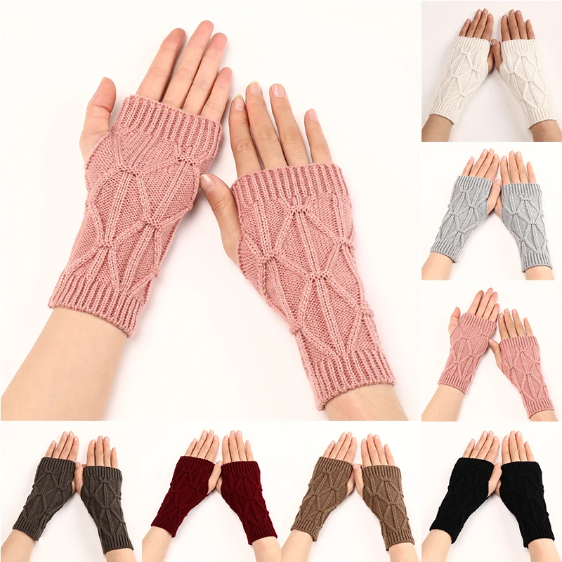 New Autumn Winter Men's And Women's Short Diamond Fashion Gloves Knitted Wool Warm Half Finger Arm Cover Knitted Gloves Mitten
New Autumn Winter Men's And Women's Short Diamond Fashion Gloves Knitted Wool Warm Half Finger Arm Cover Knitted Gloves Mitten