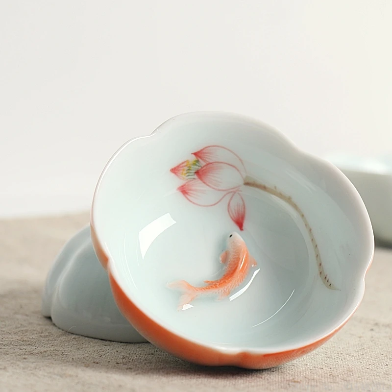 Hand-painted ceramic tea cups Pu'er Kung Fu tea set supplies tea bowls tea cups single-cup teacups painted small fish teacups
Hand-painted ceramic tea cups Pu'er Kung Fu tea set supplies tea bowls tea cups single-cup teacups painted small fish teacups