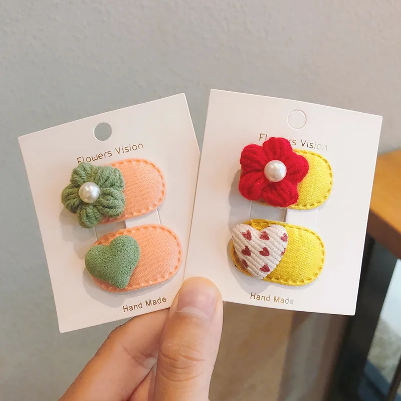 2Pcs Small Floral Heart BB Hair Pins Clips Bang Side Mini Korean Style Kawaii Barrettes for Infant Baby Girl Accessories
2Pcs Small Floral Heart BB Hair Pins Clips Bang Side Mini Korean Style Kawaii Barrettes for Infant Baby Girl Accessories