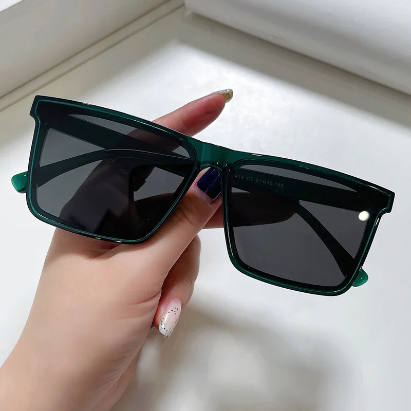 Солнцезащитные очки в Корейском стиле мужские и женские мужские прямые трансляции горячая распродажа Новые солнцезащитные очки Gm поляризо... 
Солнцезащитные очки в Корейском стиле мужские и женские мужские прямые трансляции горячая распродажа Новые солнцезащитные очки Gm поляризо...