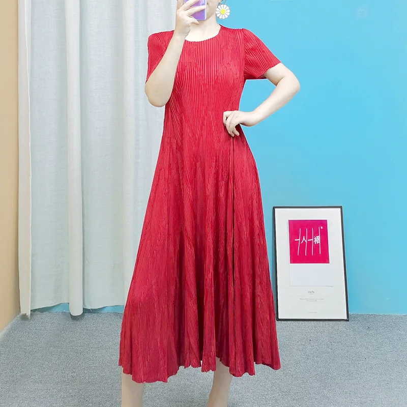Miyak Pleated High-Grade Dress for Women 2022 Summer Clothing New Short Sleeve Loose Temperament Plus Size Women Dress Vestidos
Miyak Pleated High-Grade Dress for Women 2022 Summer Clothing New Short Sleeve Loose Temperament Plus Size Women Dress Vestidos