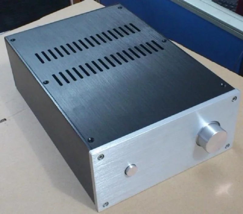 

BREEZE JC2210 series aluminum case for power amplifier