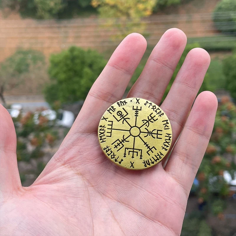 Скандинавский Викинг Vegvisir скандинавский компас, шпилька, значок, Wicca Скандинавская брошь, древняя мифология, ювелирные изделия Asatru
Скандинавский Викинг Vegvisir скандинавский компас, шпилька, значок, Wicca Скандинавская брошь, древняя мифология, ювелирные изделия Asatru