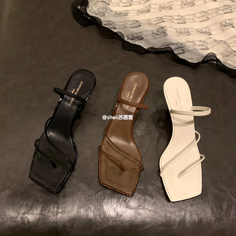 Summer New Women Leather Thin High Heels Slippers Woman Slip on Square ToeFlip Flops Brand Sexy Slingback Party Sandals Female
Summer New Women Leather Thin High Heels Slippers Woman Slip on Square ToeFlip Flops Brand Sexy Slingback Party Sandals Female