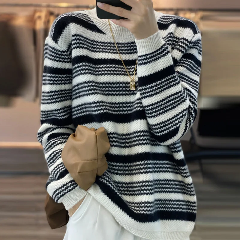 Jumper Round Neck Pullover Women's 2022 Autumn New Striped Sweater Loose and Lazy Style All-match Bottoming Shirt
Jumper Round Neck Pullover Women's 2022 Autumn New Striped Sweater Loose and Lazy Style All-match Bottoming Shirt