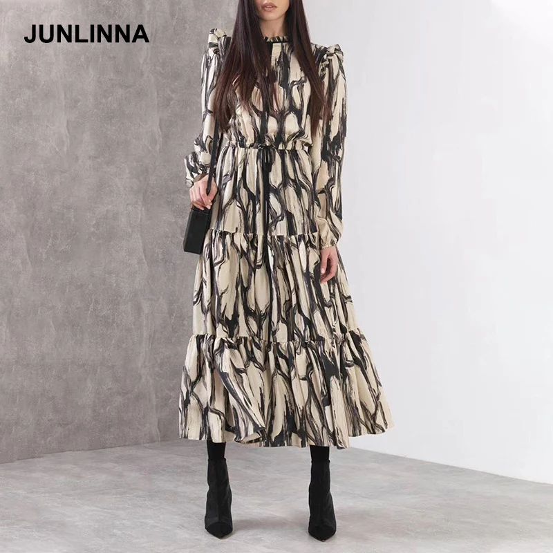 JUNLINNA Street Fashion Women Dress 2022 Spring New Water Oil Printing Long Expansion Vestidos Elegant Holiday Dresses
JUNLINNA Street Fashion Women Dress 2022 Spring New Water Oil Printing Long Expansion Vestidos Elegant Holiday Dresses