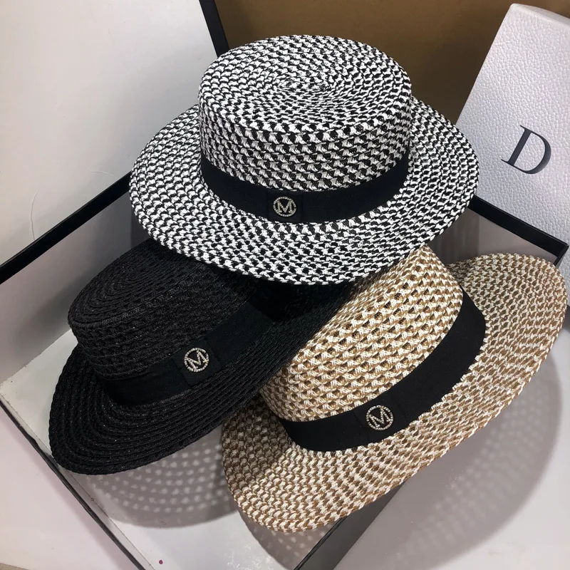 2022 New Women's Travel Sun Cap Round Flat Top Straw Beach Hat Lady Boater Sun Caps Panama Straw Fedora
2022 New Women's Travel Sun Cap Round Flat Top Straw Beach Hat Lady Boater Sun Caps Panama Straw Fedora