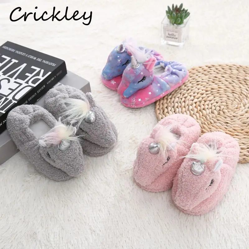 2023 Cartoon Unicorn Girls Boys Indoor Slippers Winter Warm Fleece Slippers For Children Soft Sole Anti Slip Kids Home Shoes
2023 Cartoon Unicorn Girls Boys Indoor Slippers Winter Warm Fleece Slippers For Children Soft Sole Anti Slip Kids Home Shoes