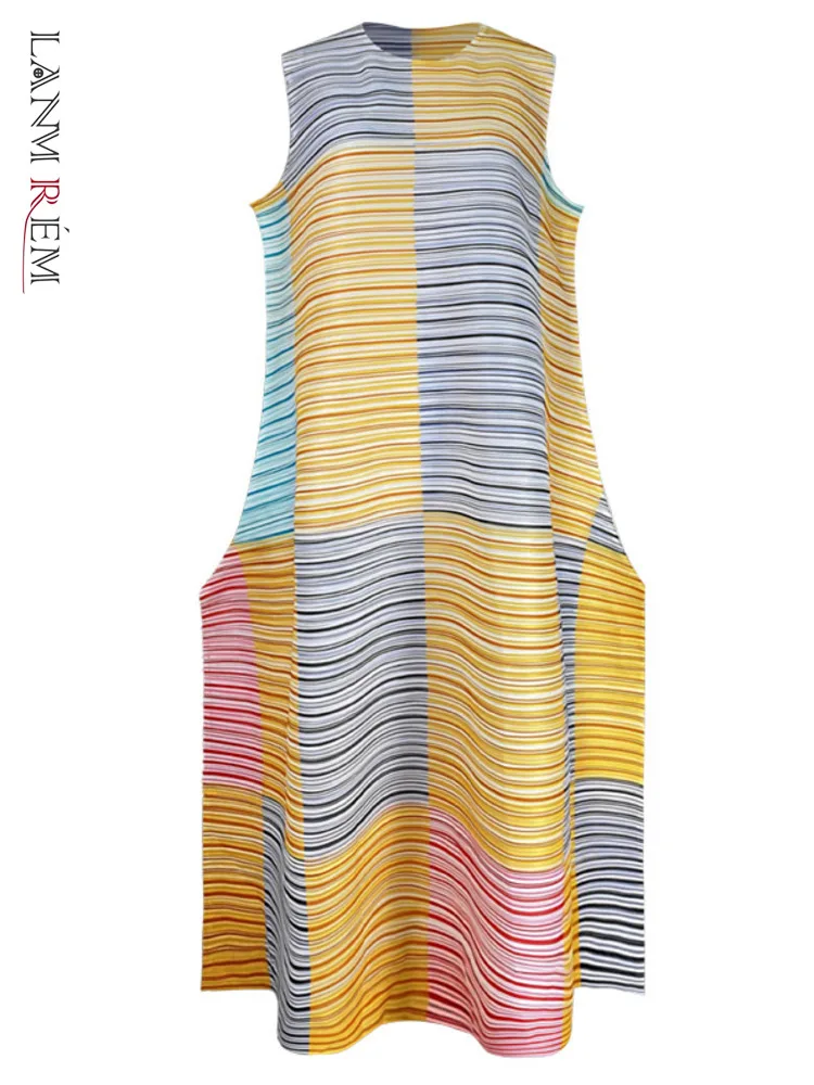LANMREM Pleated Color Block Dress For Women Round Neck Sleeveless Loose Casual Dresses Fashion Female 2022 Summer New 2R1561
LANMREM Pleated Color Block Dress For Women Round Neck Sleeveless Loose Casual Dresses Fashion Female 2022 Summer New 2R1561