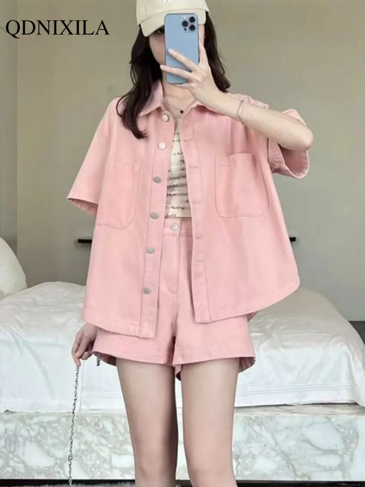 Summer Outfits for Women Shorts Sets Sweet New In Matching Sets Chic and Elegant Pink Short Sleeve Top Denim Shorts 2 Piece Sets
Summer Outfits for Women Shorts Sets Sweet New In Matching Sets Chic and Elegant Pink Short Sleeve Top Denim Shorts 2 Piece Sets