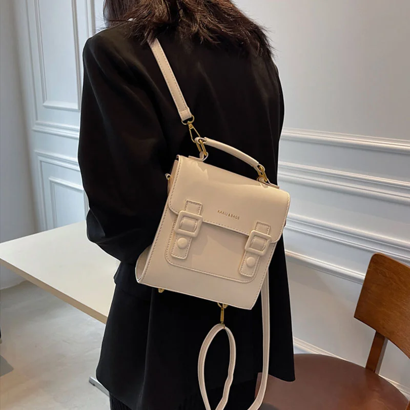Elegant Female Solid Tote bag New PU Leather Women's Backpack Designer Handbag Vintage Shoulder Messenger Bag
Elegant Female Solid Tote bag New PU Leather Women's Backpack Designer Handbag Vintage Shoulder Messenger Bag