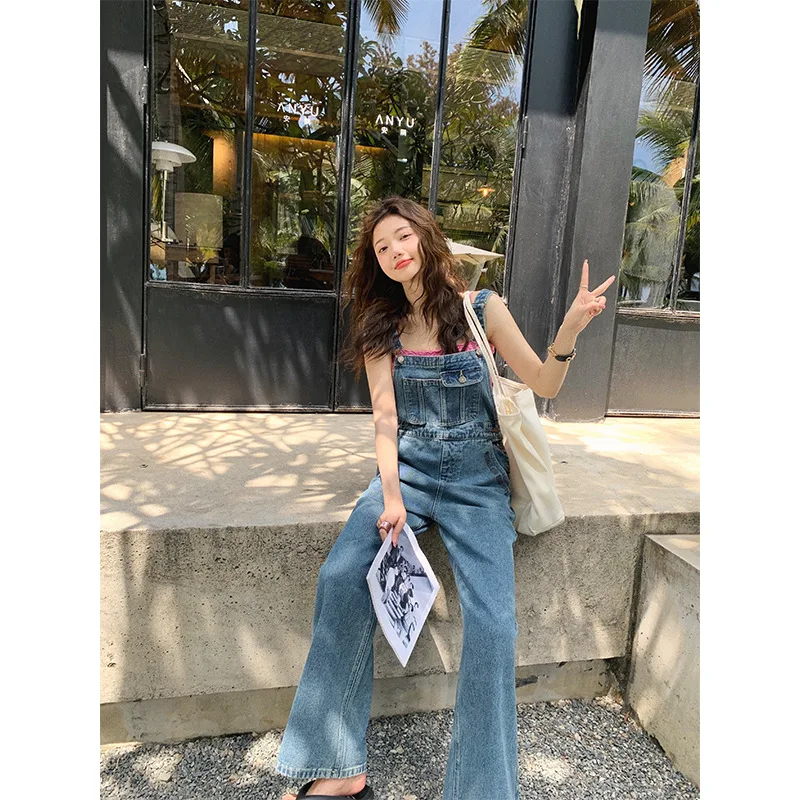 2022 New Vintage Denim Overalls Women Summer Hong Kong style Pants Loose Wide Leg Jumpsuits Tide Casual All Match Women Jeans
2022 New Vintage Denim Overalls Women Summer Hong Kong style Pants Loose Wide Leg Jumpsuits Tide Casual All Match Women Jeans