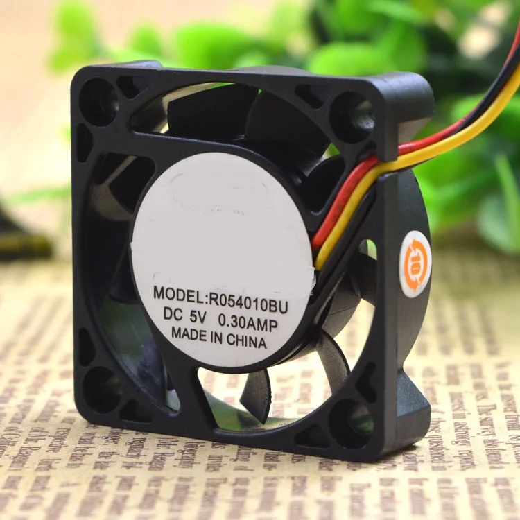 Новый оригинальный R054010BU 4 см 5 в 0,30 4010 с двойным шариковым зарядным устройством, охлаждающий вентилятор
Новый оригинальный R054010BU 4 см 5 в 0,30 4010 с двойным шариковым зарядным устройством, охлаждающий вентилятор