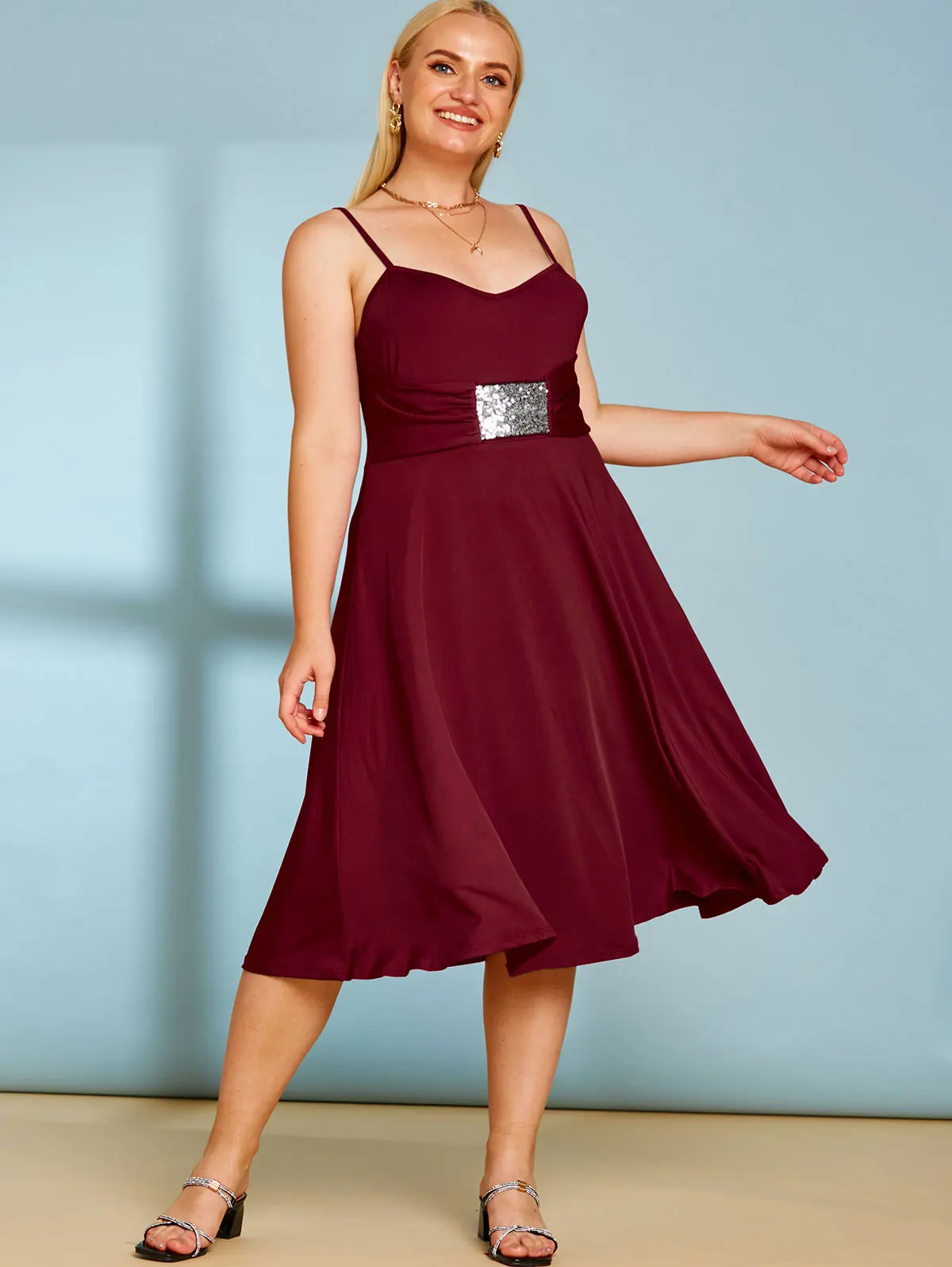 Красное пикантное платье ROSEGAL на бретельках с блестками и рюшами на бретельках одежда для вечерние ринки клуба отпуска Элегантные платья ср...
Красное пикантное платье ROSEGAL на бретельках с блестками и рюшами на бретельках одежда для вечерние ринки клуба отпуска Элегантные платья ср...