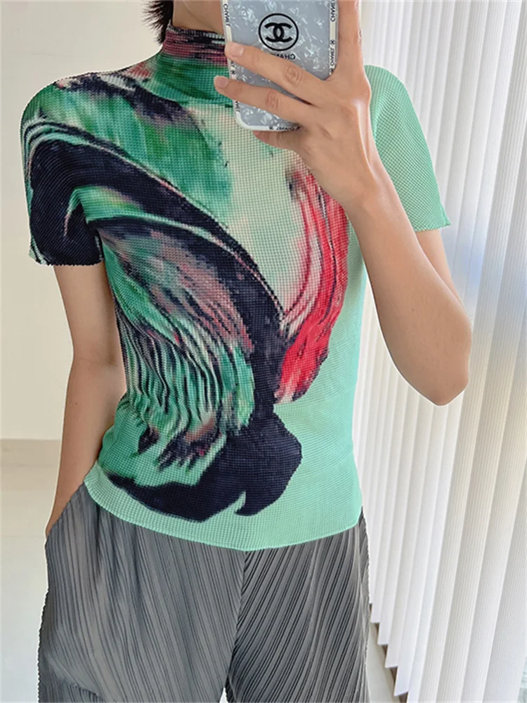 Miyake Print Pleated T-shirt for Women Summer Short Sleeves Turtleneck Thin Slim Top Female Trendy Clothes Women T Shirt Top
Miyake Print Pleated T-shirt for Women Summer Short Sleeves Turtleneck Thin Slim Top Female Trendy Clothes Women T Shirt Top
