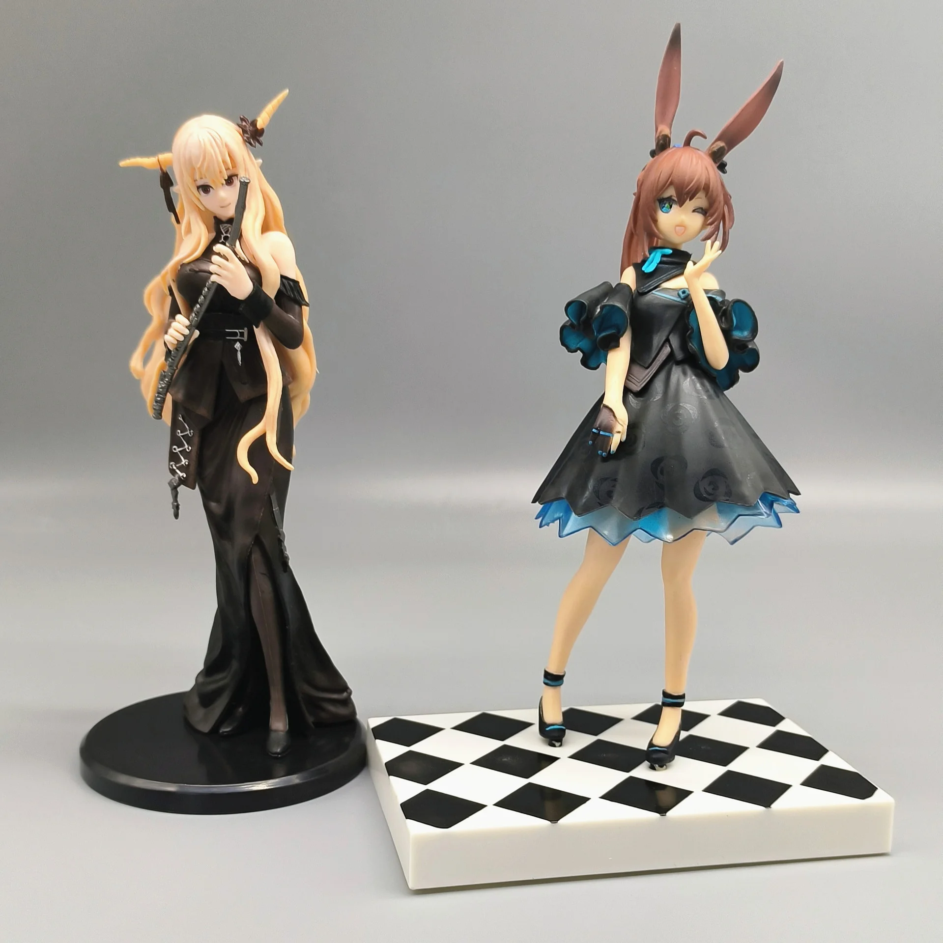 20cm Arknights Shining Figure Anime Action Figure Game PVC Model Toy Arknights Figurine Statue Game Collection Model Doll
20cm Arknights Shining Figure Anime Action Figure Game PVC Model Toy Arknights Figurine Statue Game Collection Model Doll