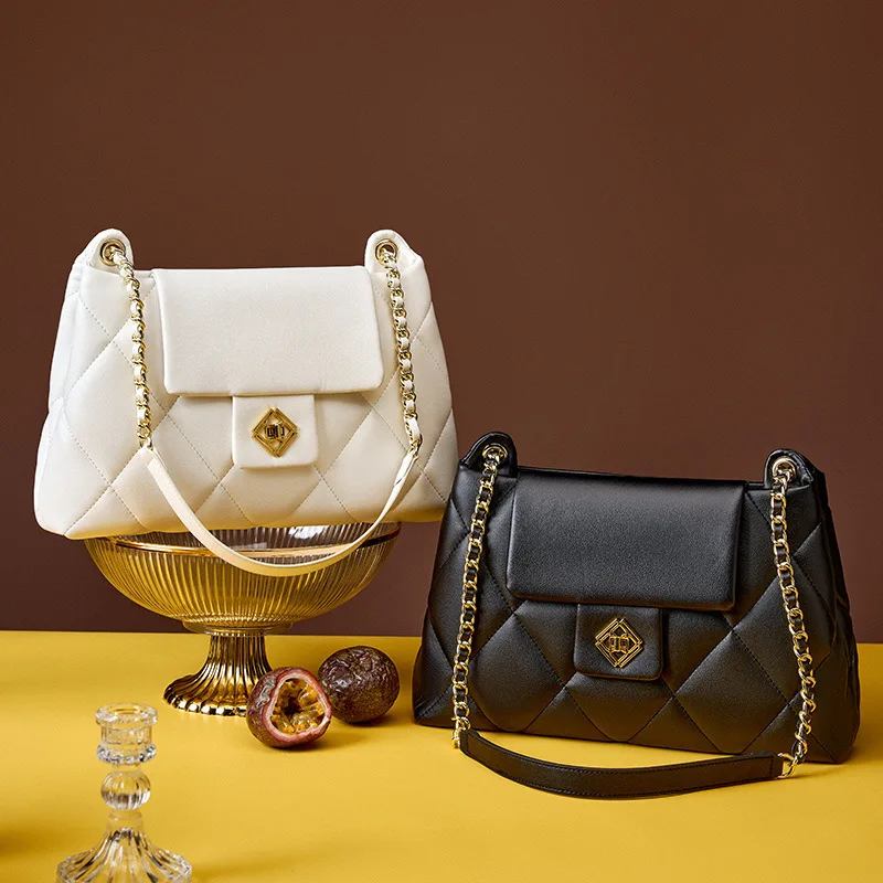 Women's Bag For Women Fashion Designer Luxury Bag New Soft Leather Chain Shoulder Messenger Bag Ladies Elegant Shopping Handbags
Women's Bag For Women Fashion Designer Luxury Bag New Soft Leather Chain Shoulder Messenger Bag Ladies Elegant Shopping Handbags