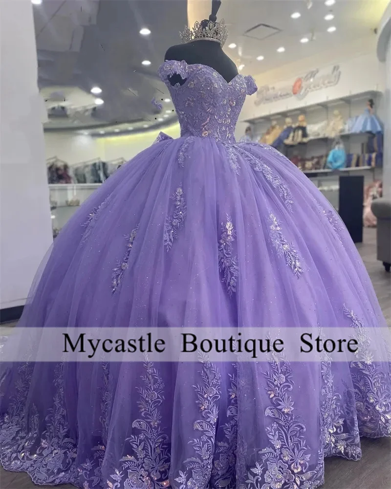 Purple Lace Ball Gown Quinceanera Dresses 2023 Crystal Appliques Sweet 16 Dress Lace-up Birthday Gowns Vestidos De 15 Anos
Purple Lace Ball Gown Quinceanera Dresses 2023 Crystal Appliques Sweet 16 Dress Lace-up Birthday Gowns Vestidos De 15 Anos