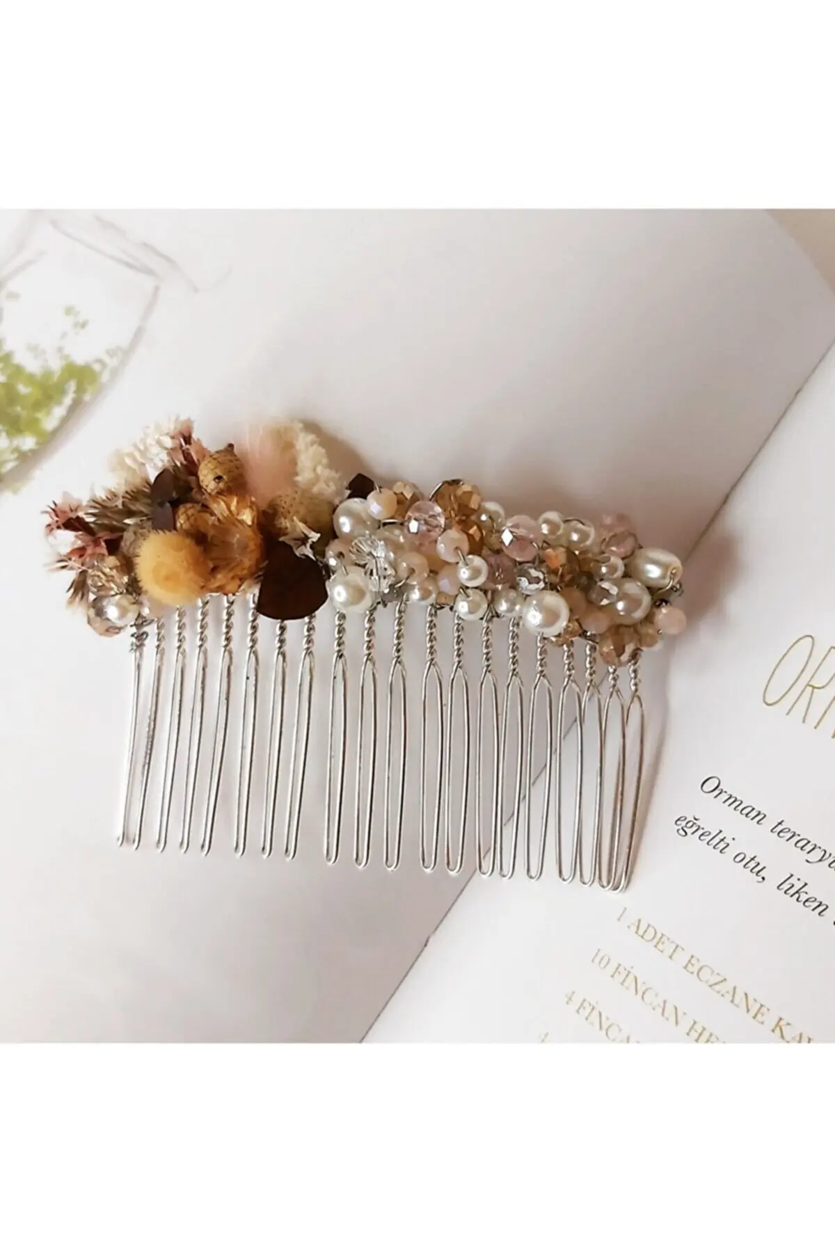 Pearl Color Beads And Dry Flowering Bridal Engagement Puerperal Hair Comb Hairpin Charming Crown Hair Accessories 2022 Marriage
Pearl Color Beads And Dry Flowering Bridal Engagement Puerperal Hair Comb Hairpin Charming Crown Hair Accessories 2022 Marriage
