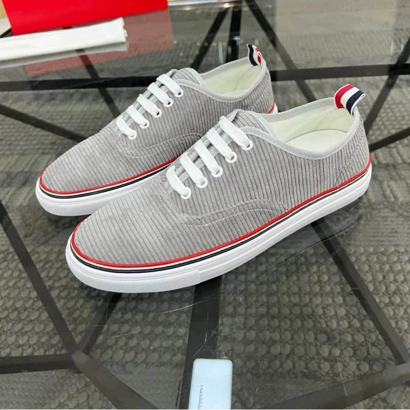 2023 TB Shoes New Fahsion Classic Platform Shoes Canvas Shoes Luxury Brand Spring Causal Loafers Men Driving Shoes
2023 TB Shoes New Fahsion Classic Platform Shoes Canvas Shoes Luxury Brand Spring Causal Loafers Men Driving Shoes
