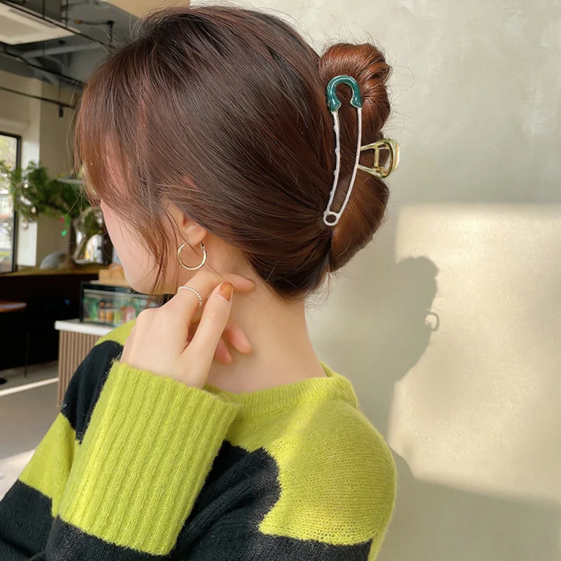 Women Geometric Hair Claw Girls Clamps Fashion Metal Hair Crab Cross Hair Clips Headband Hairpin Fashion Hair Accessories
Women Geometric Hair Claw Girls Clamps Fashion Metal Hair Crab Cross Hair Clips Headband Hairpin Fashion Hair Accessories